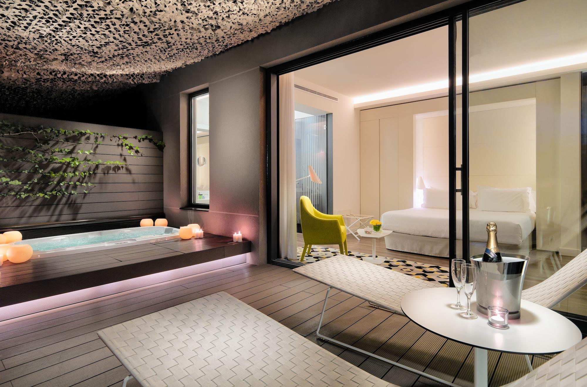 H10 Urquinaona Plaza (adults Only) 4*