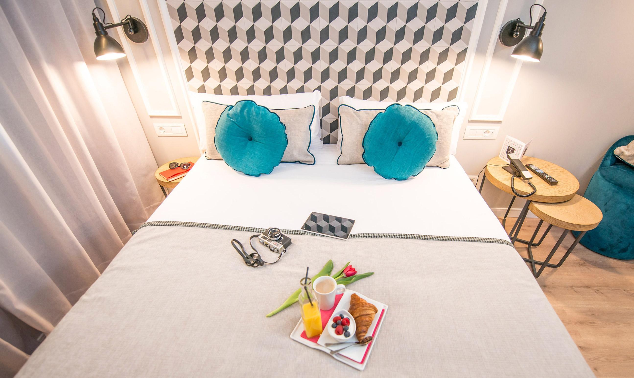 Hotel Mosaic By Ona 3*