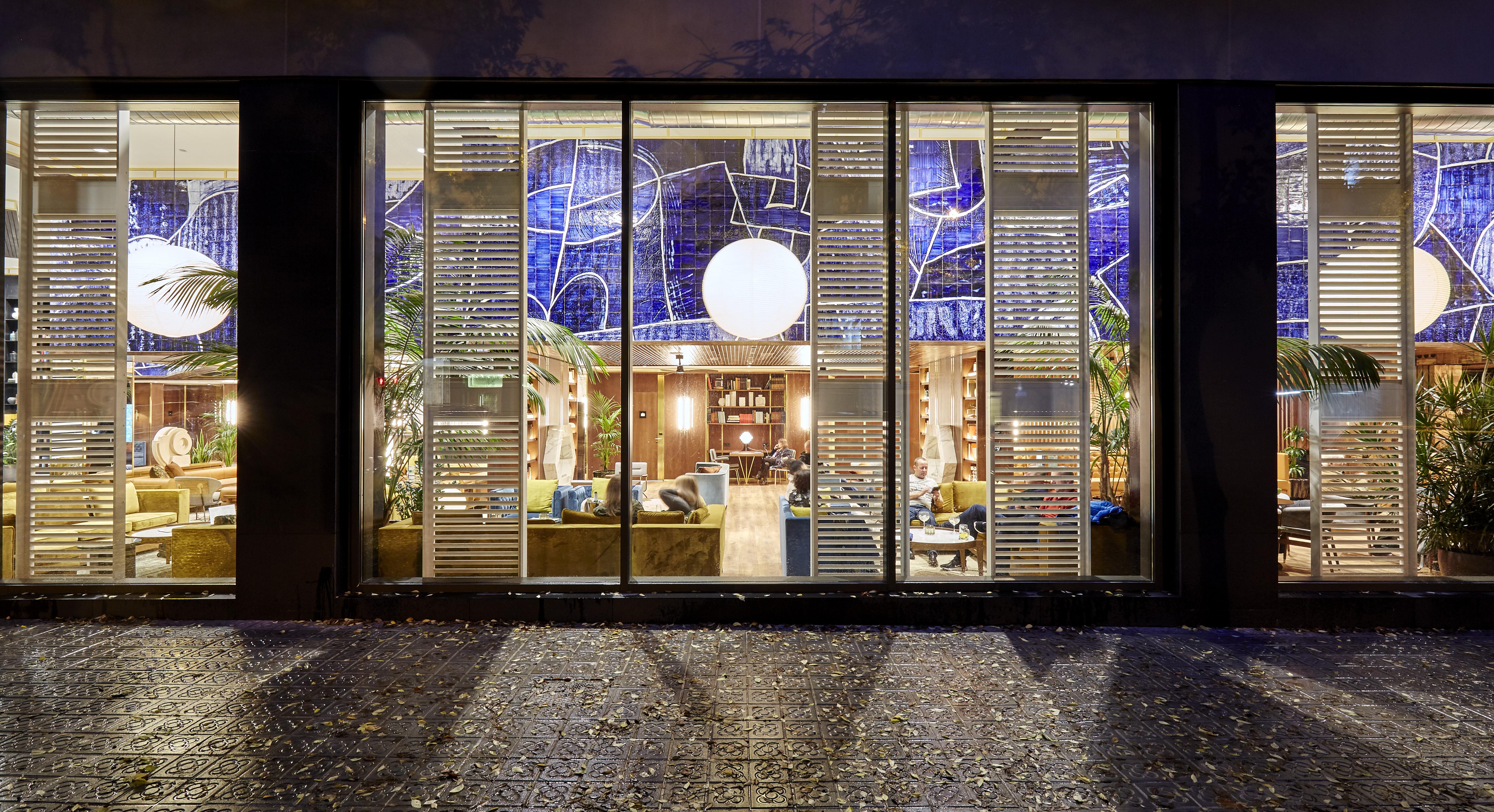 Radisson Blu 1882 Hotel, Sagrada Familia Hotel 4*
