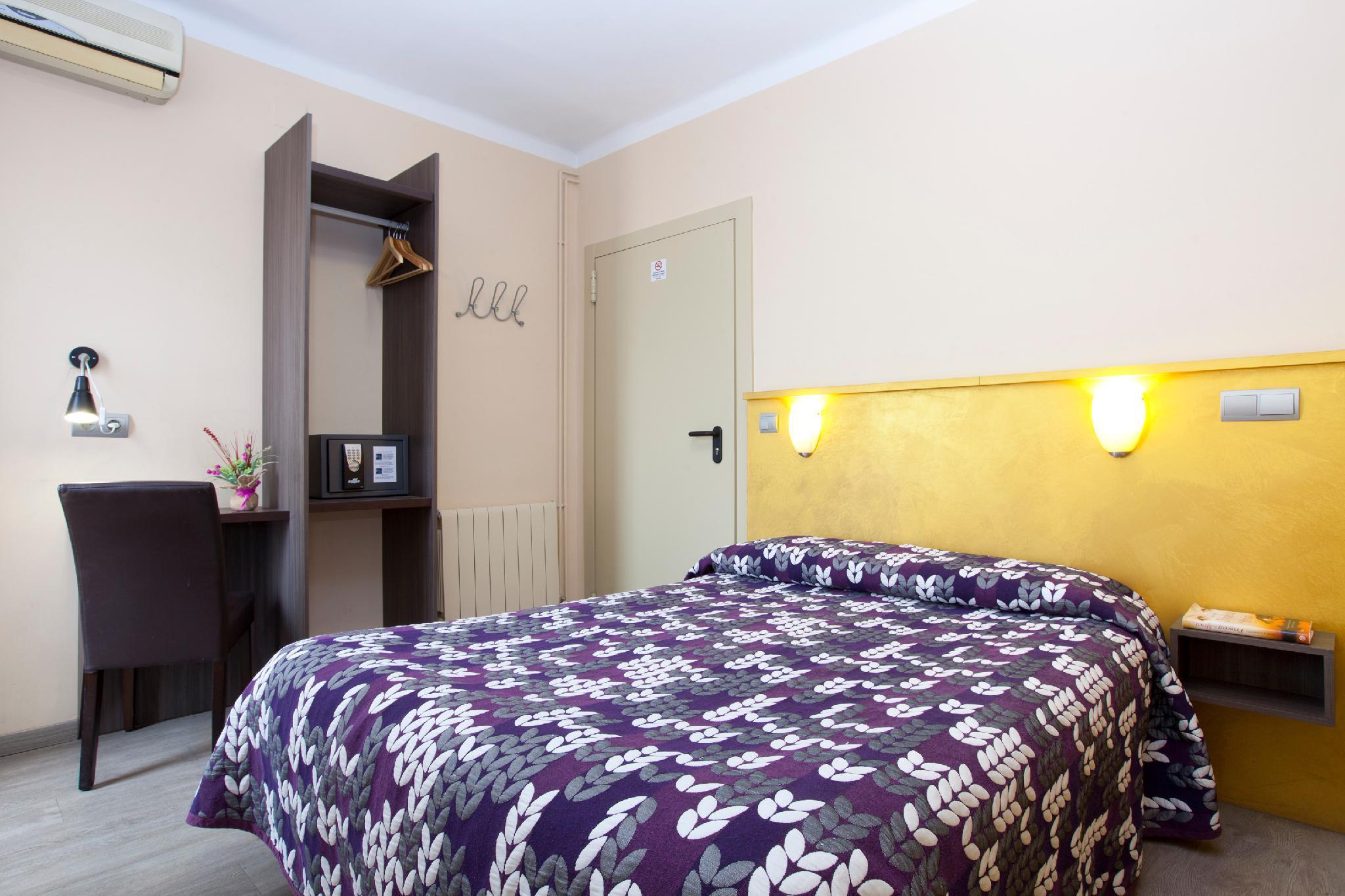Guest house Hostal Barcelona 2*