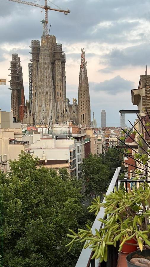 Lovely & Sky View Sagrada Familia Appartement