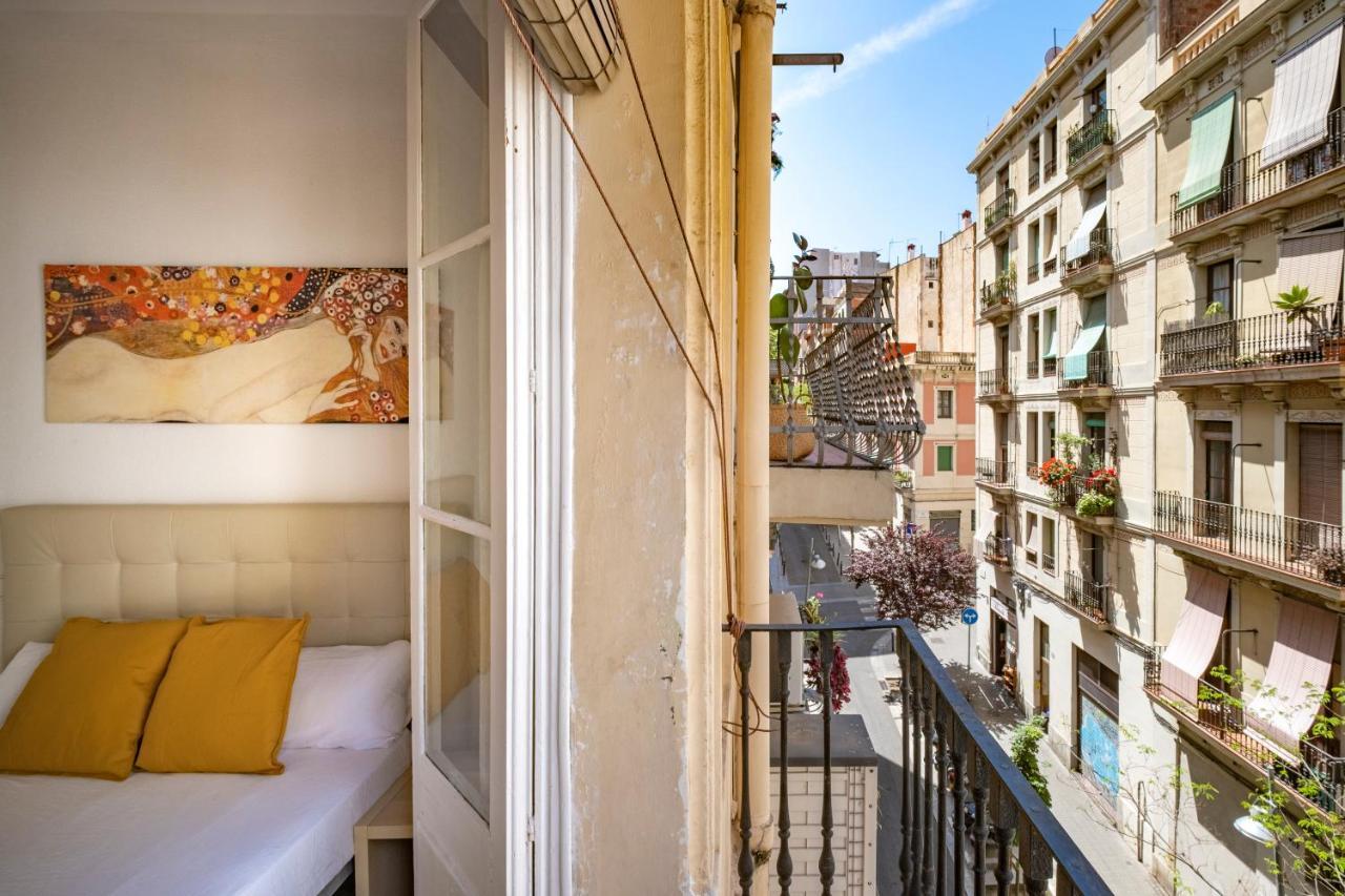 Apartment Centric Gaudi Barcelona