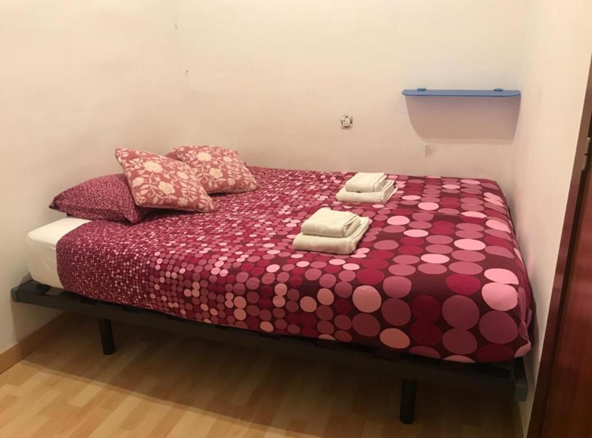 Rustic 2 Bedroom Poble Sec Barcelona