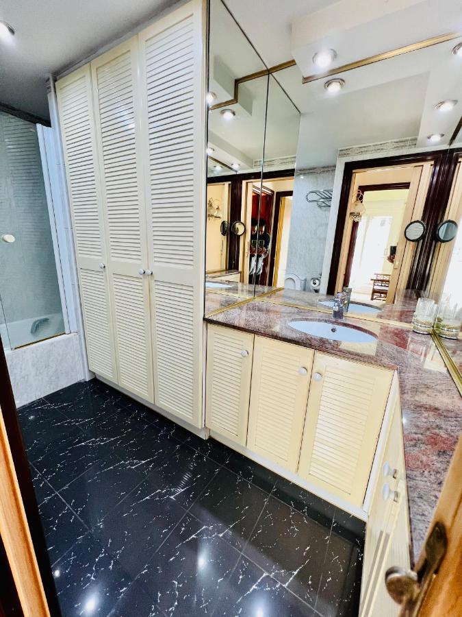 Privatunterkunft Your Second In With Private And Private Bathroom Close To Montjuic, Pl Espana, La Rambla, Ferry Port Barcelona