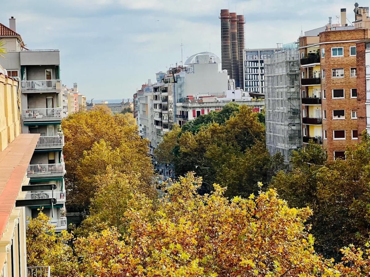 Your Second In With Private And Private Bathroom Close To Montjuic, Pl Espana, La Rambla, Ferry Port Privatunterkunft *
