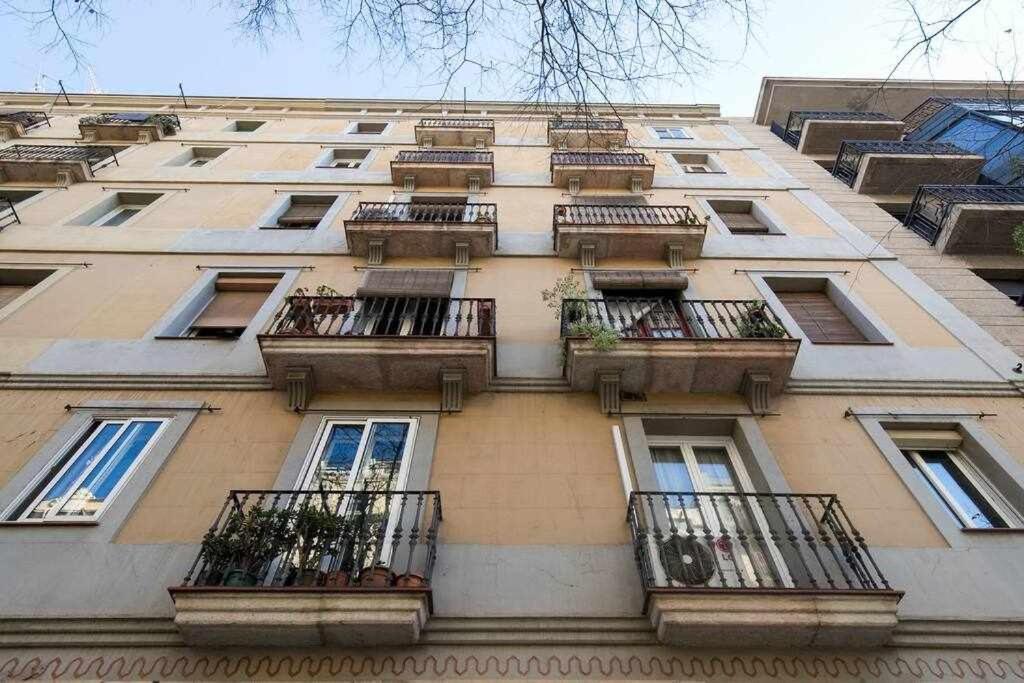 Consell Cent I 3 Eixample Barcelona