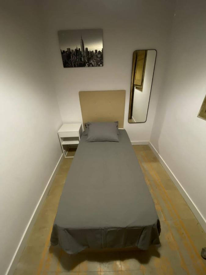 Apartment Spacious Modern In The Vibrant El Raval
