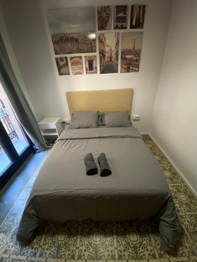 Spacious Modern In The Vibrant El Raval Apartment *
