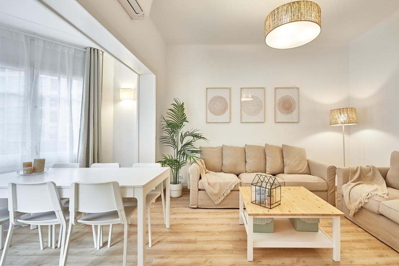 Bbarcelona Calabria Flat
