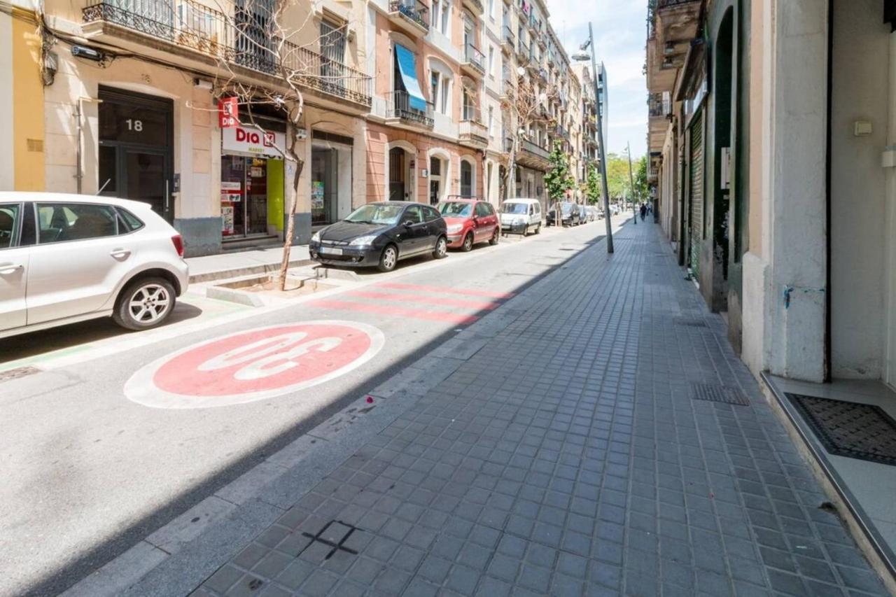 Appartement Modern 2 Bedroom In Poble Sec 7 Minutes To Metro