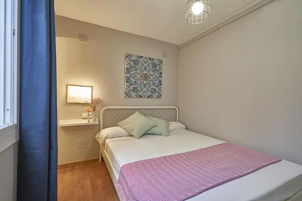 Bebarceloner Sant Andreu - 1 Bedroom Apartment *