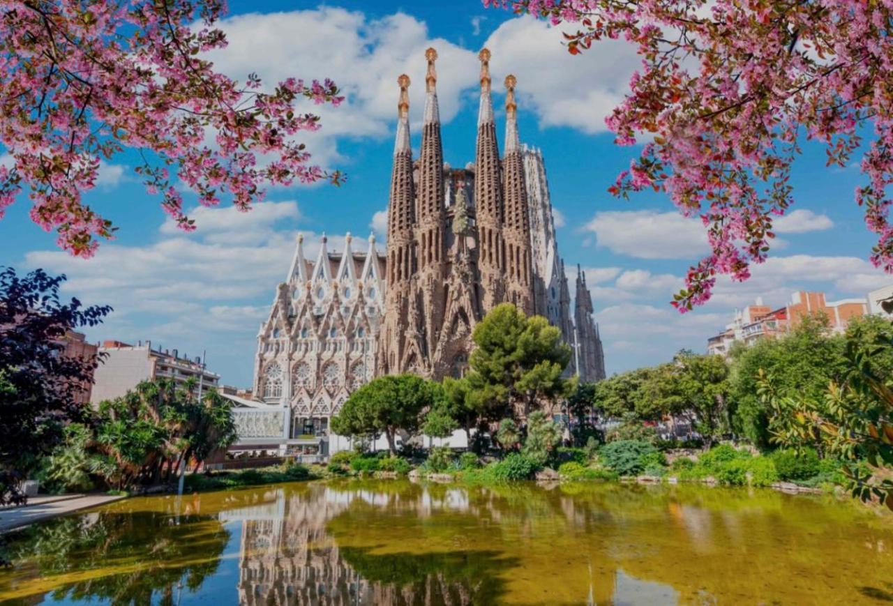Con Bano Privado Sagrada Familia Appart hôtel *