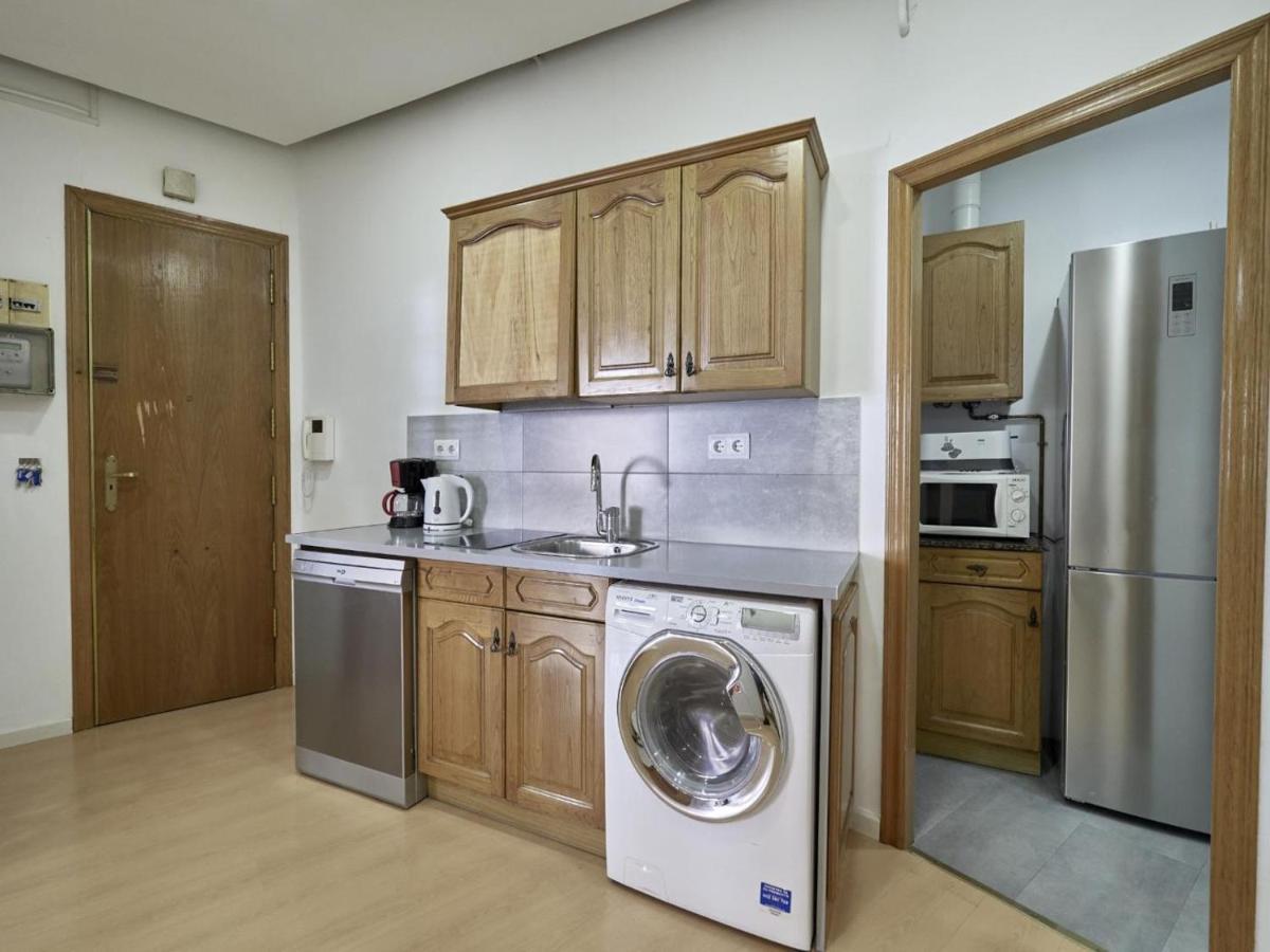 Avenida Gaudi Apartment