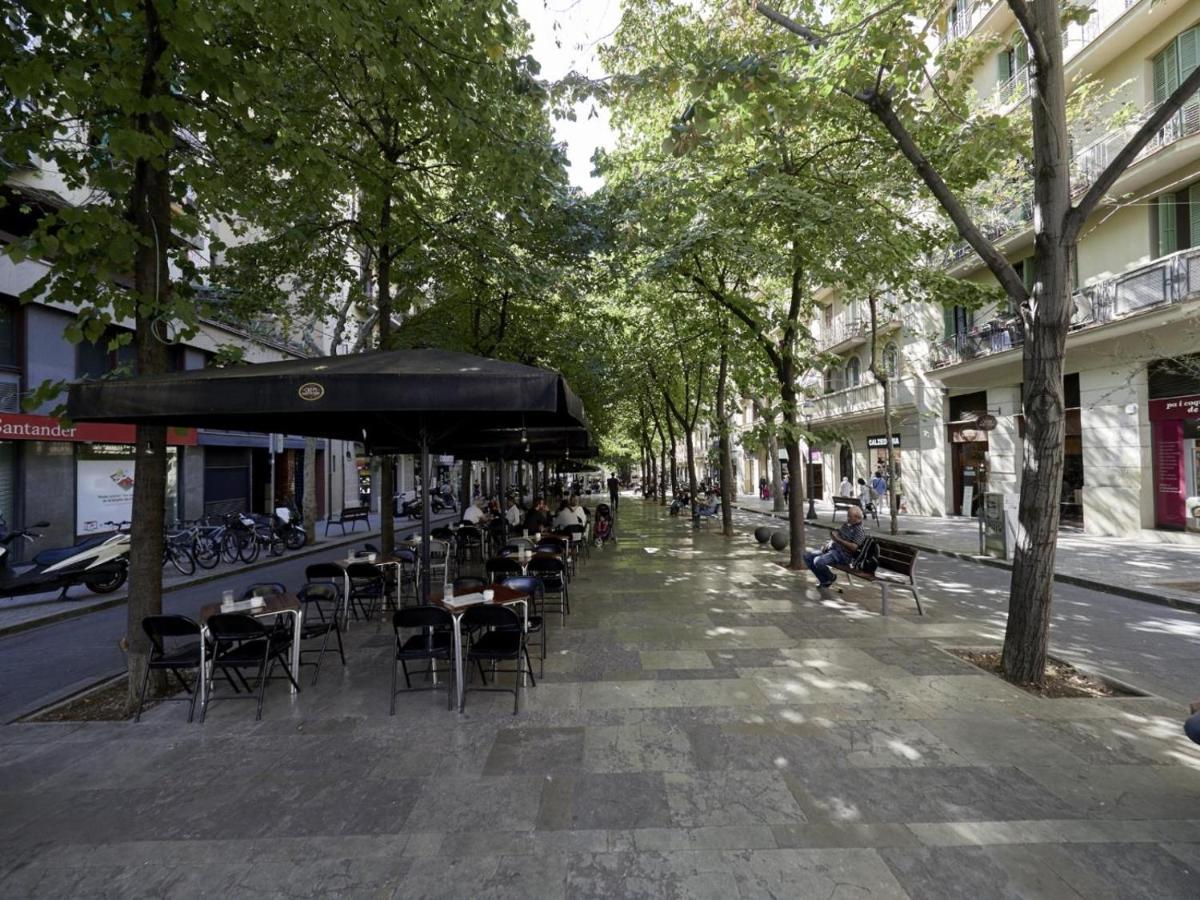 Avenida Gaudi Apartment