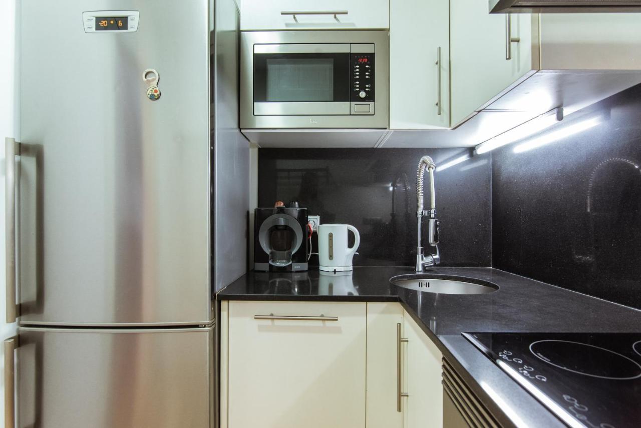 One Bedroom Close To Apartment
