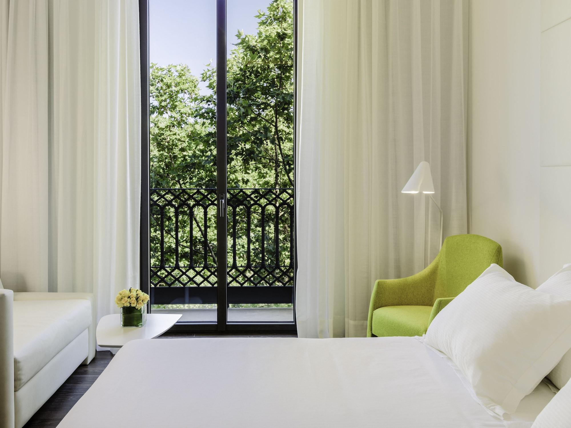 H10 Urquinaona Plaza (adults Only) Hotel
