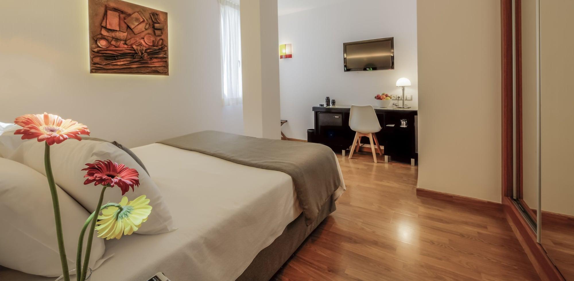 Evenia Rocafort Hotel
