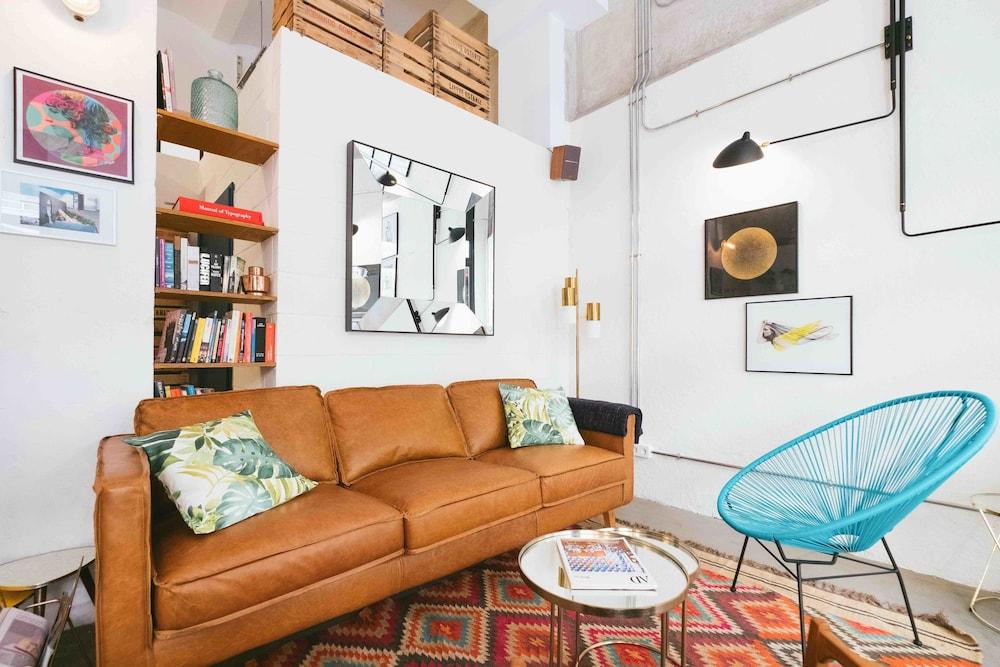 Magatzem 128 Guest house 3*