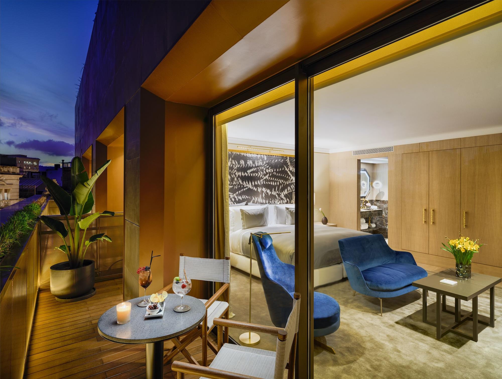 Hotel The One Gl