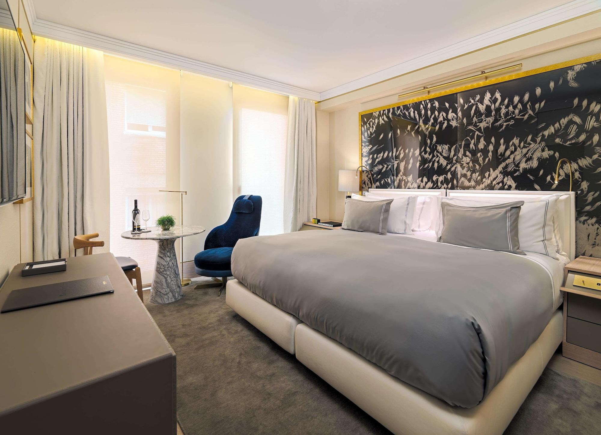 The One Gl Hotel