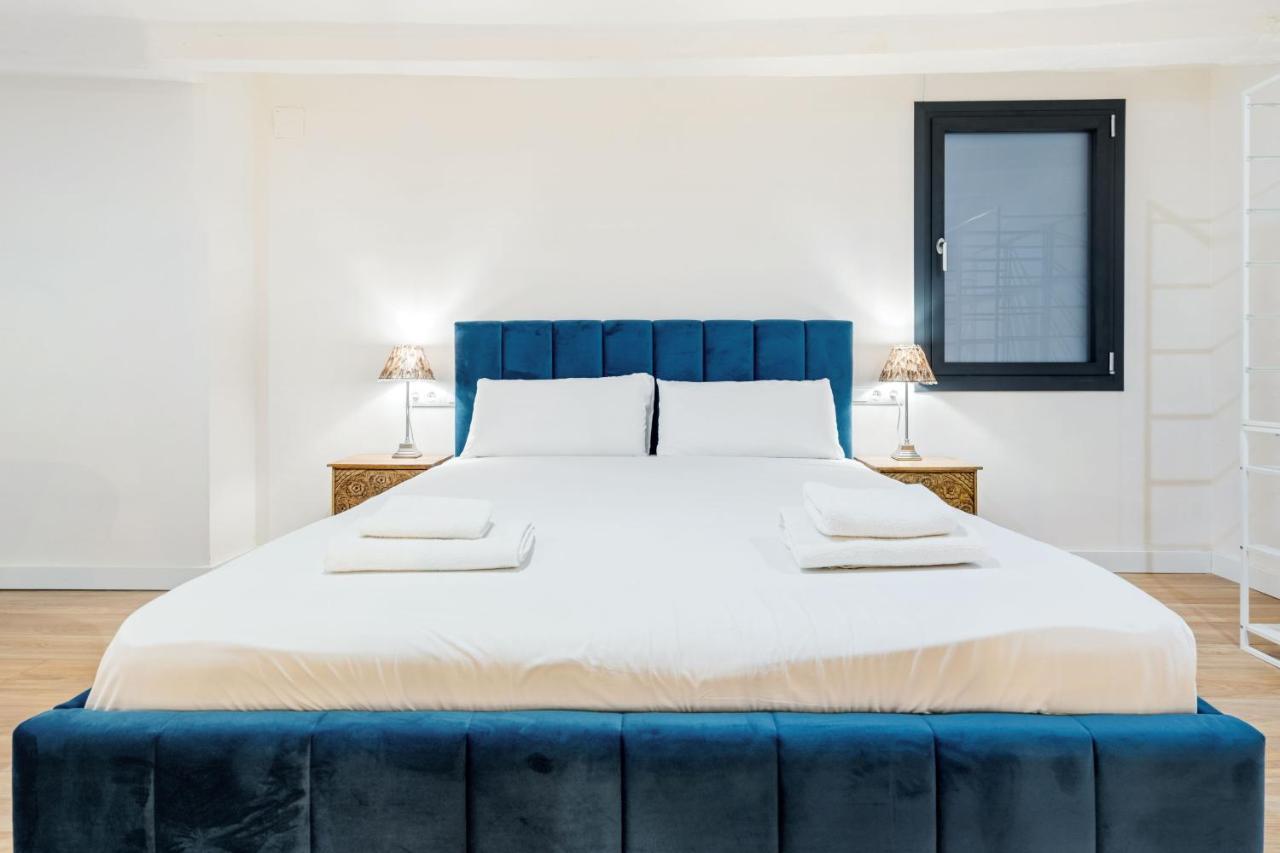 Appartement Quiet Gem With Jacuzzi In The Center Barcelone