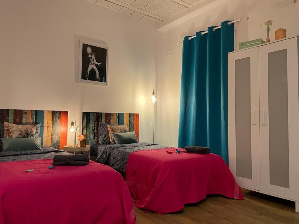 Rooms In Gothic Hostel Barcelona