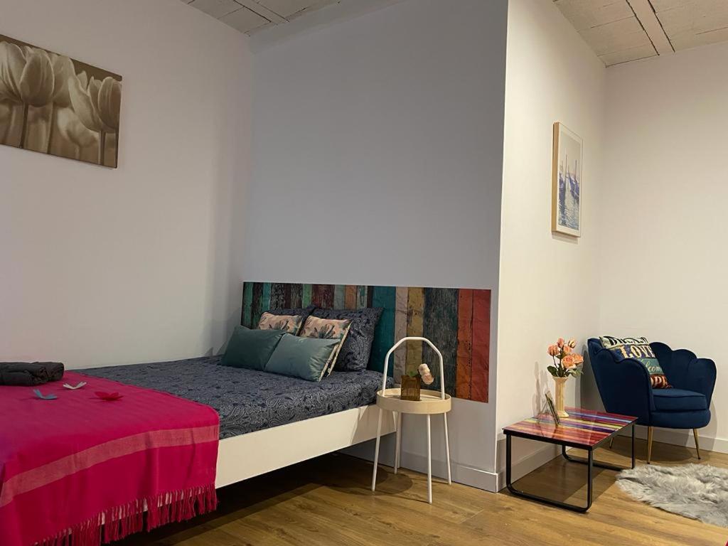 Hostel Rooms In Gothic