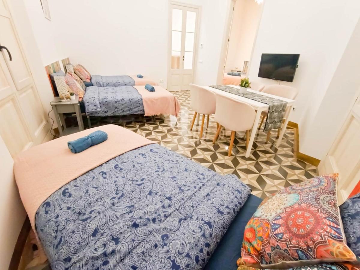 Hostal By Liceu