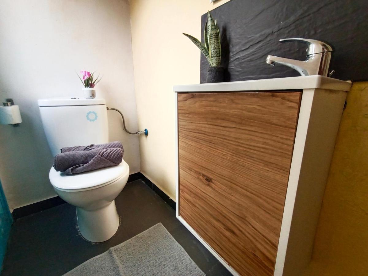 By Plaza Real Budget Hostel Barcelona