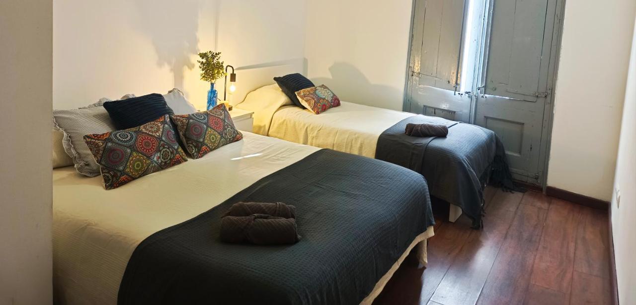 By Plaza Real Budget Barcelona