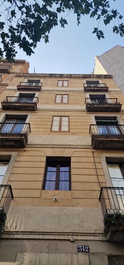 Clandestino Apartment *