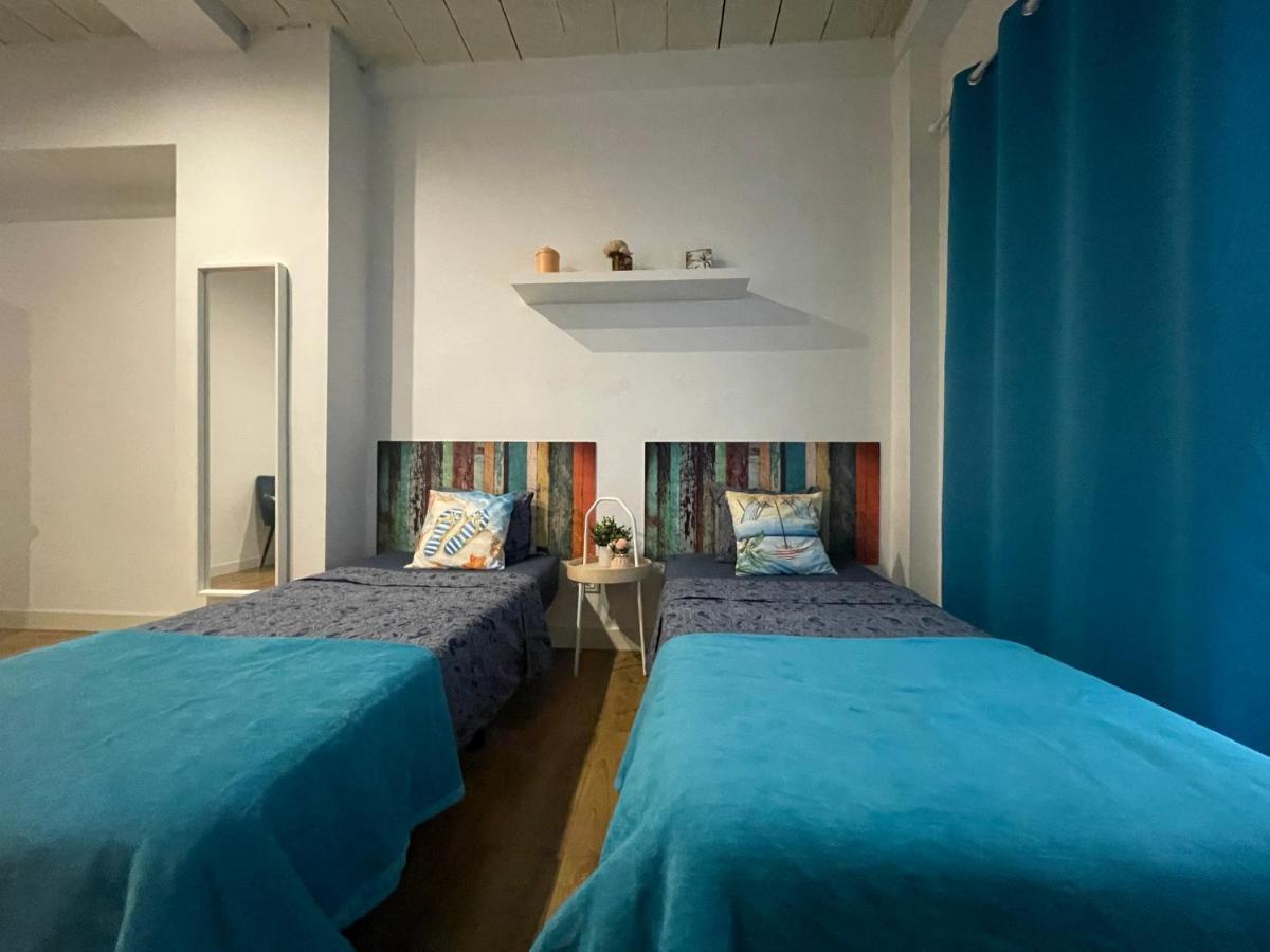 Hostel Rooms In Gothic