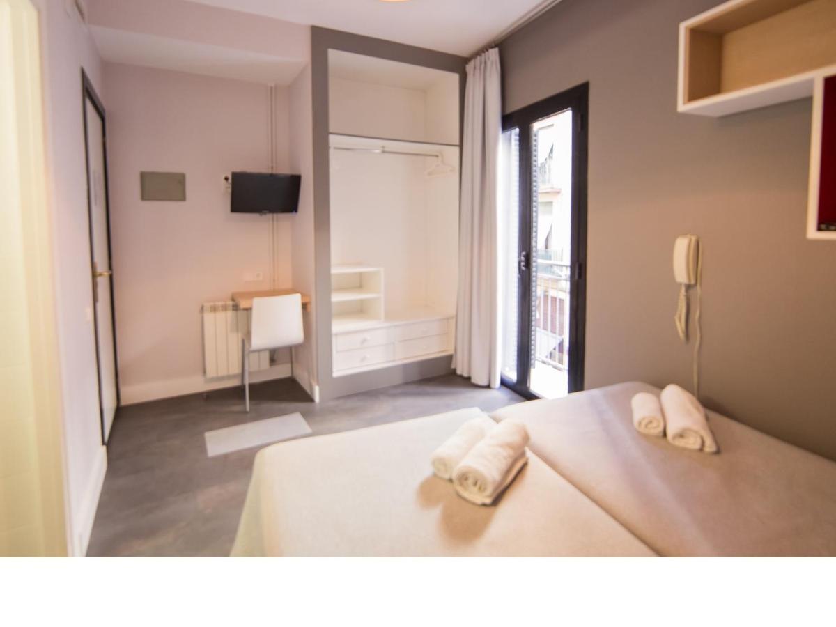 Residencia Universitaria Tagaste Apartment *