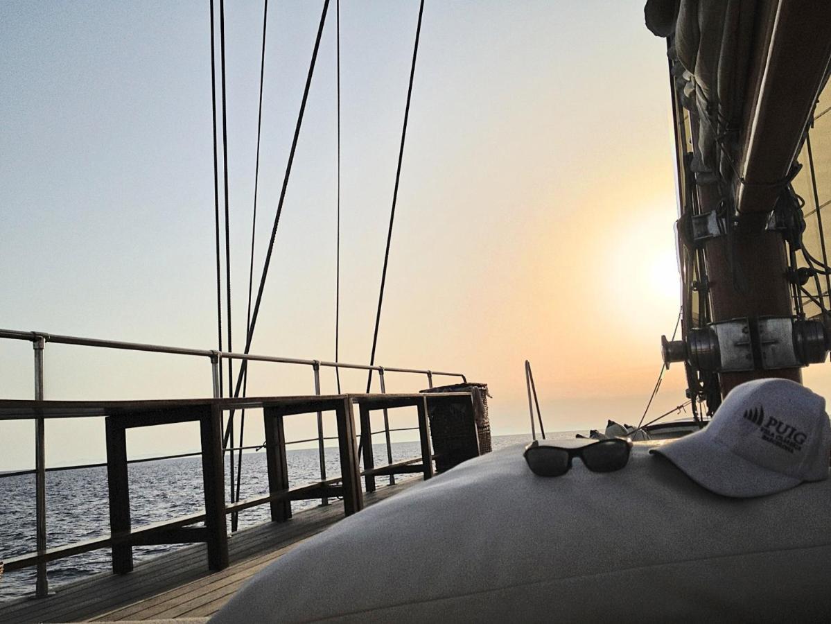 Southern Cross Botel Barcelona