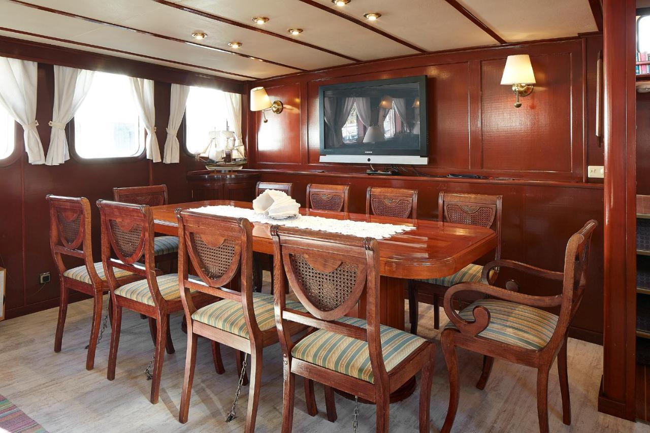 Botel Southern Cross