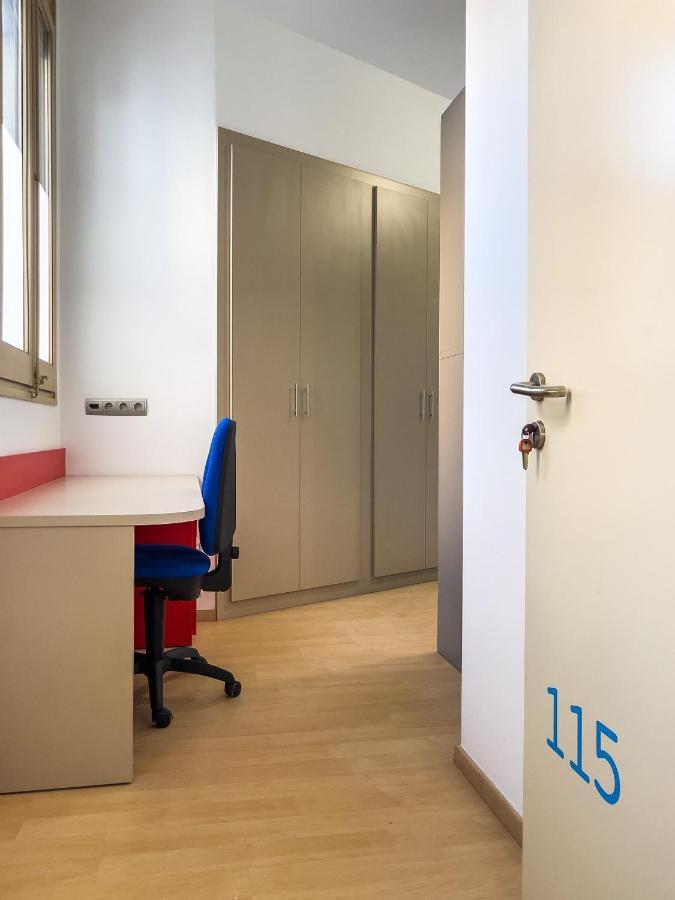 Apartment Leevin Student