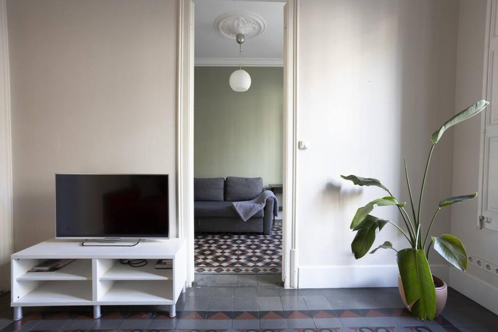 Canela Homes Rambla Cat * Barcelone