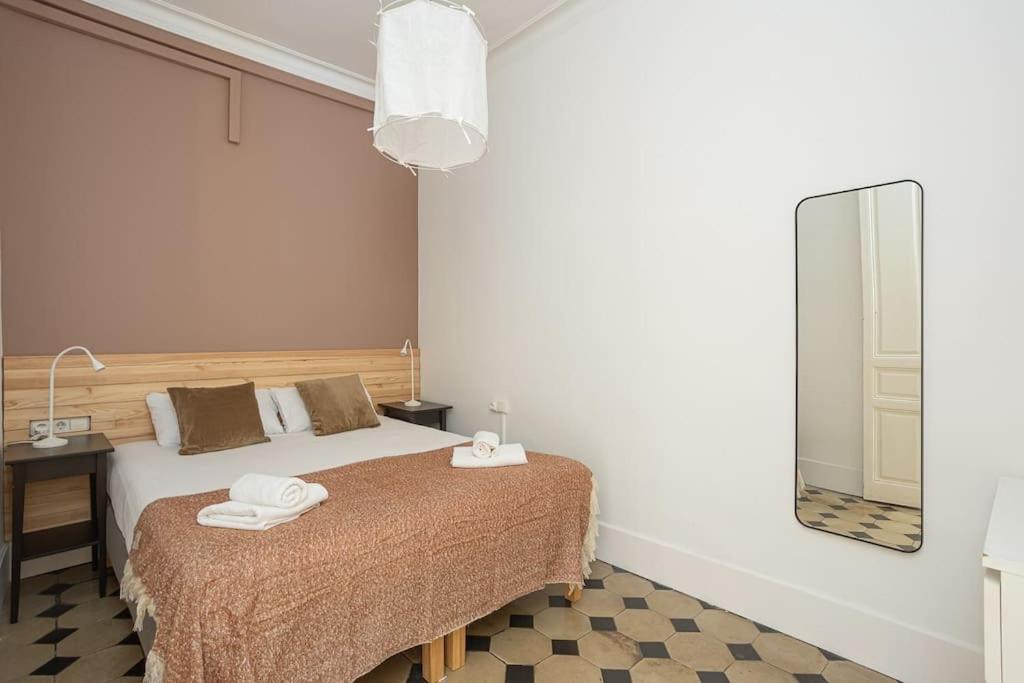 Canela Homes Rambla Cat * Barcelone