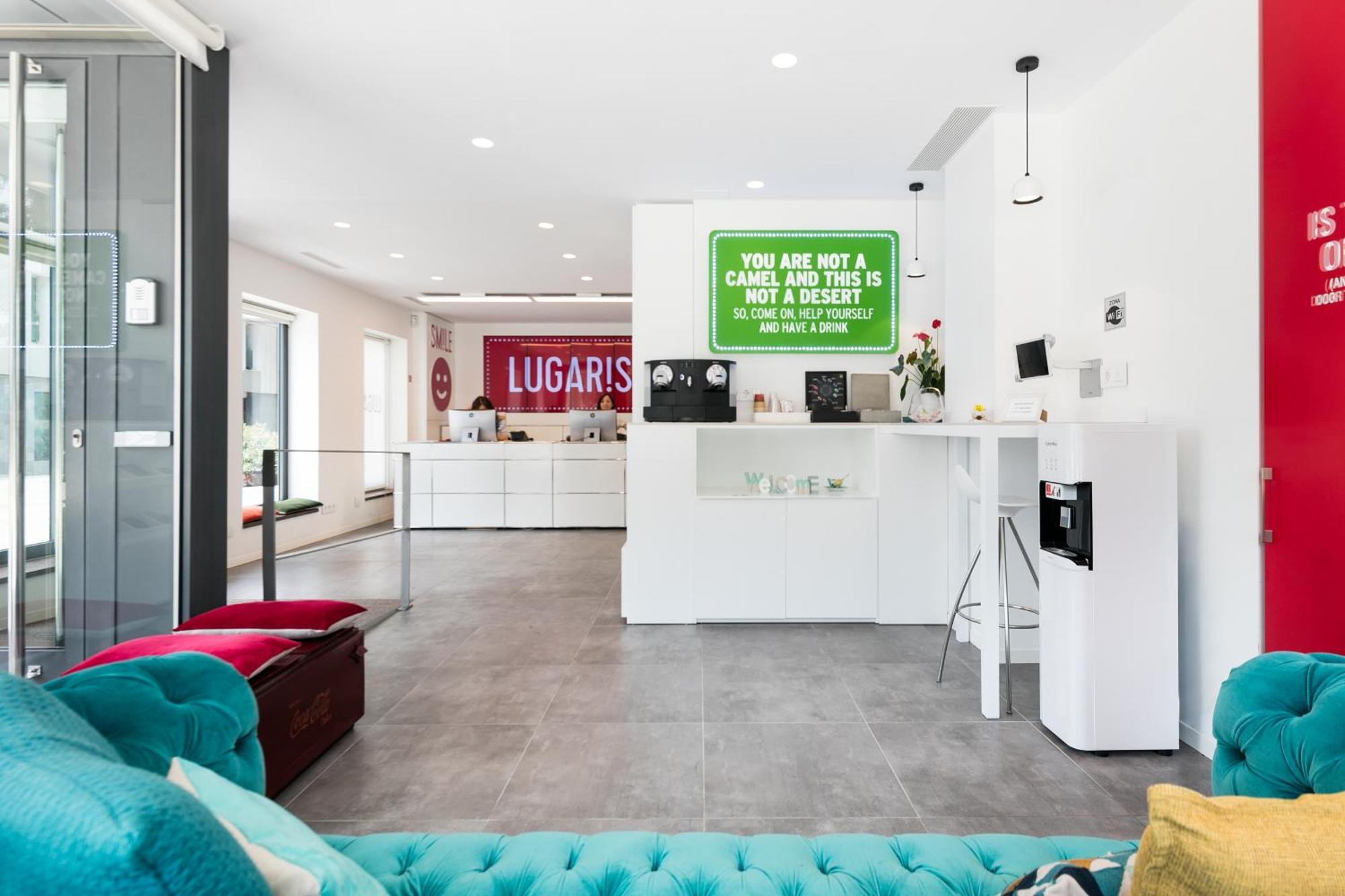 Lugaris Apartment *