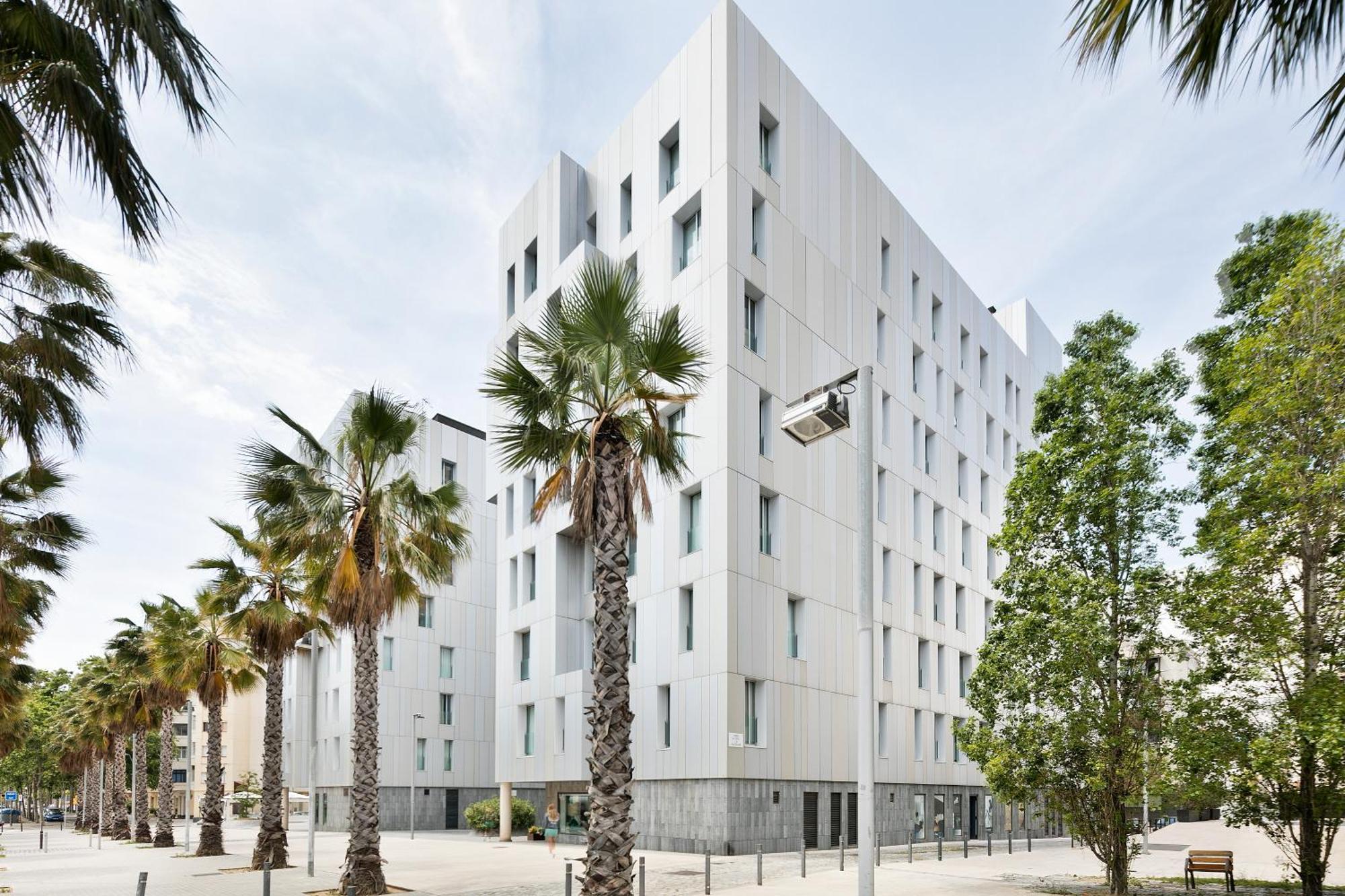 Apartment Lugaris *