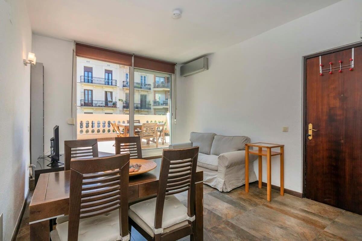 3bd With Private Terrace Right By Sagrada Familia *