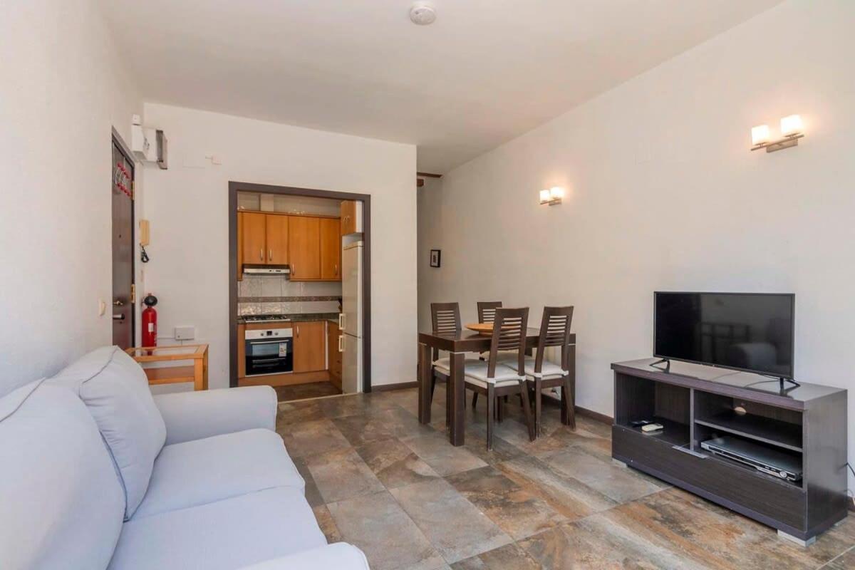 Appartement 3bd With Private Terrace Right By Sagrada Familia *