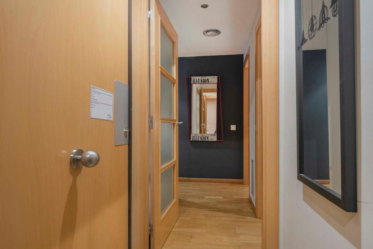 Apartment Modern And Bright In Eixample 1-2