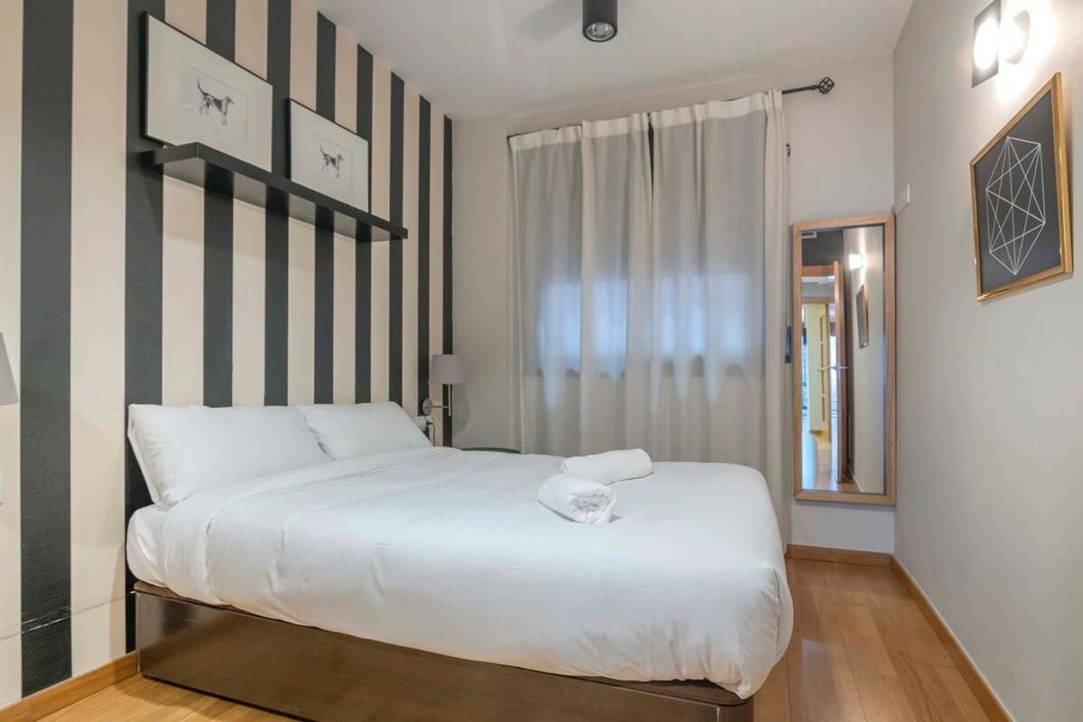 Apartamento Modern And Bright In Eixample 2-2 Barcelona