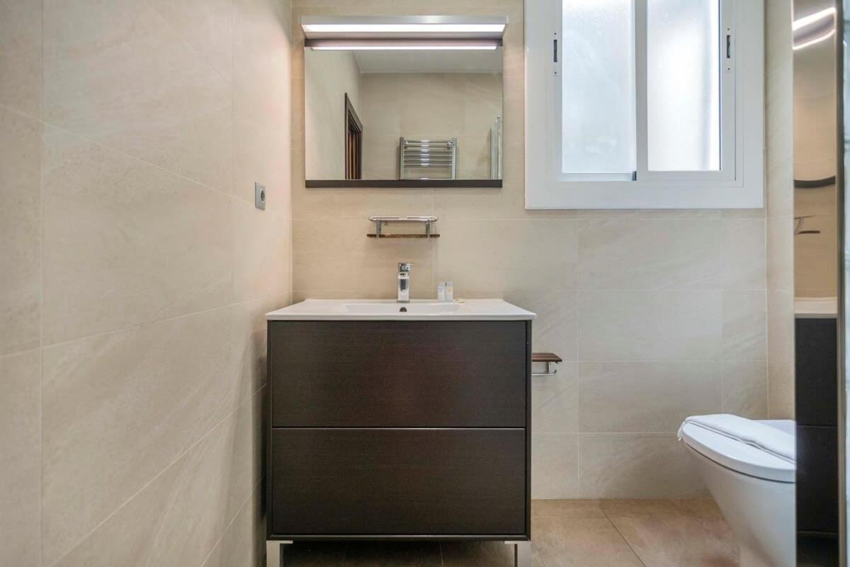 3bd With Private Terrace Right By Sagrada Familia * Barcelona