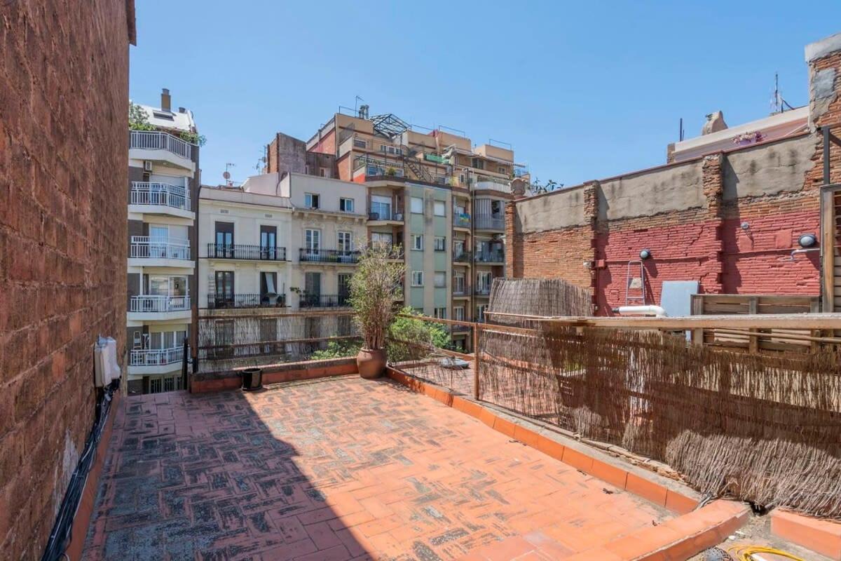 3bd With Private Terrace Right By Sagrada Familia *