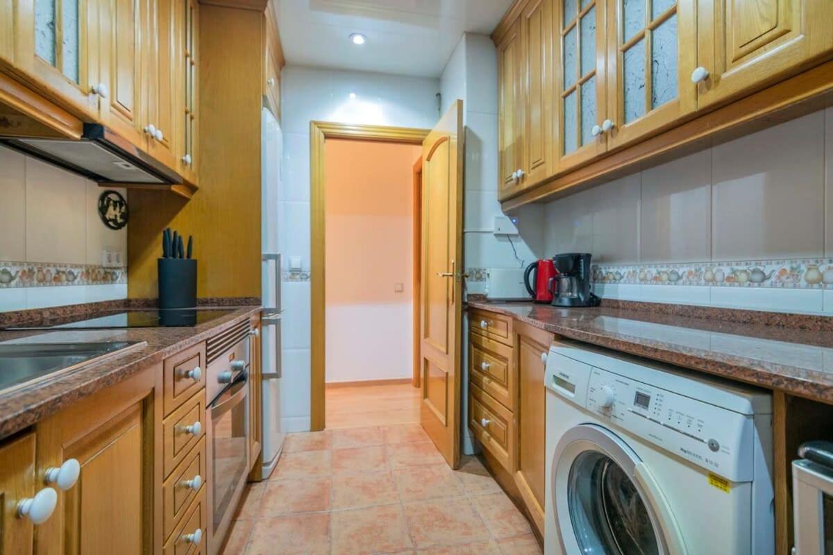 Apartment Comfy 4bd-2bth With Terrace In Plaza Espana