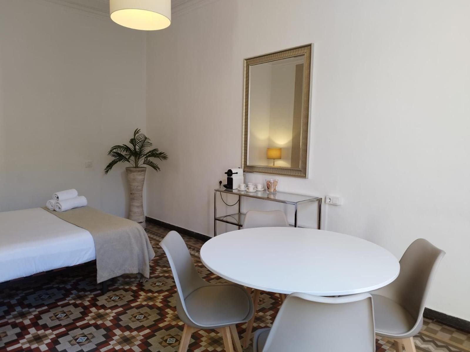 Sunny Bcn Hostel