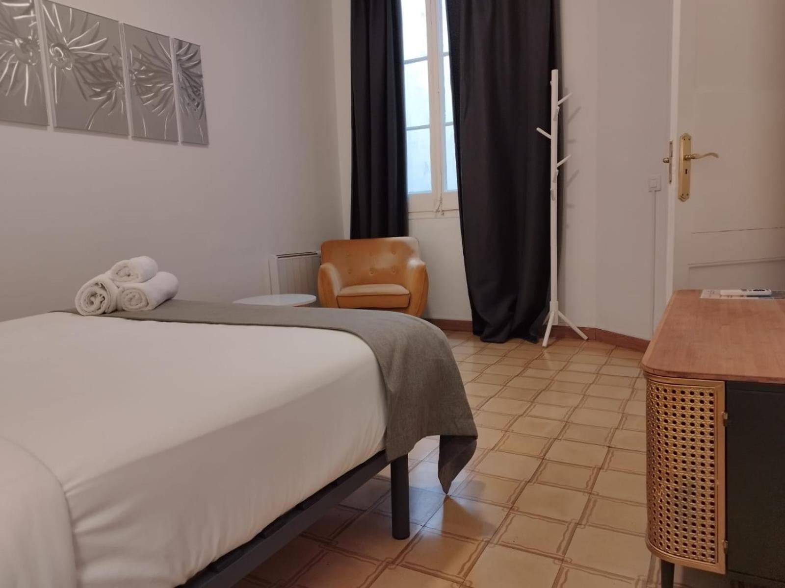 Sunny Bcn Hostel *