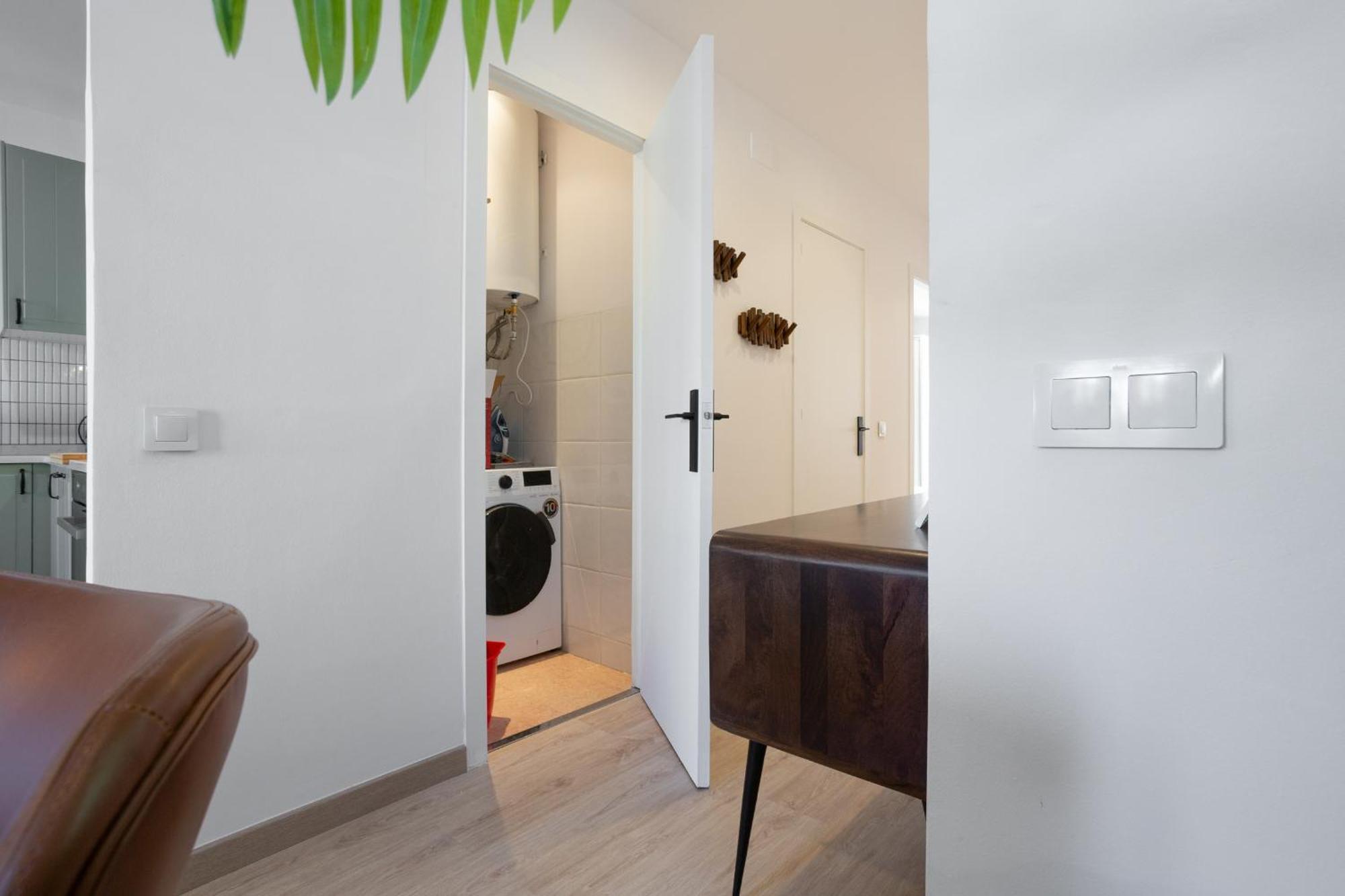 Apartment 11crc1037 Newly Decorated Near Sants Station *